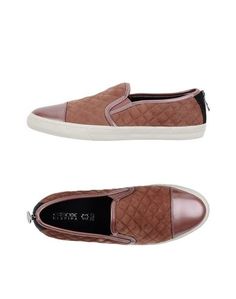 Низкие кеды и кроссовки Geox