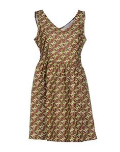 Короткое платье Kaos
