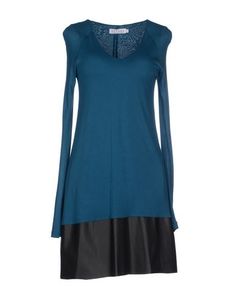 Короткое платье Velvet