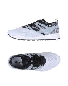 Низкие кеды и кроссовки Reebok