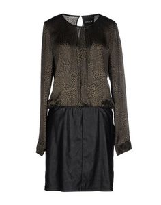 Короткое платье LE Petit Femme