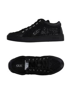 Низкие кеды и кроссовки Guess