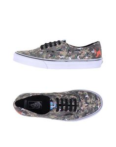 Низкие кеды и кроссовки Vans