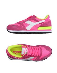 Низкие кеды и кроссовки Diadora