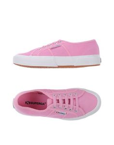 Низкие кеды и кроссовки Superga