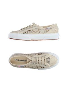 Низкие кеды и кроссовки Superga
