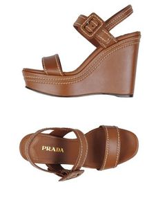 Сандалии Prada