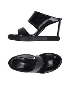 Сандалии Casadei