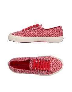 Низкие кеды и кроссовки Superga