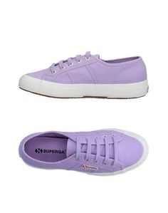 Низкие кеды и кроссовки Superga