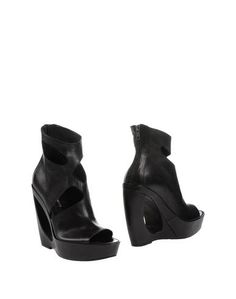 Полусапоги и высокие ботинки Ann Demeulemeester