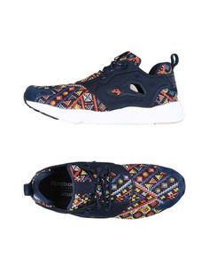 Низкие кеды и кроссовки Reebok