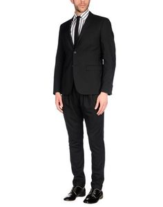 Костюм CC Collection Corneliani