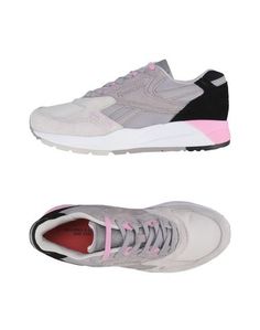Низкие кеды и кроссовки Reebok