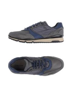 Низкие кеды и кроссовки Geox