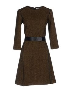 Короткое платье BGN Beggon