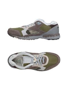 Низкие кеды и кроссовки Reebok