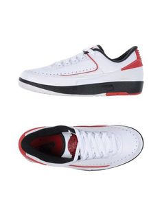 Низкие кеды и кроссовки Nike
