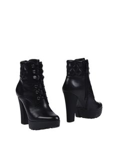 Полусапоги и высокие ботинки Guess