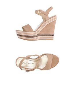 Сандалии Stuart Weitzman