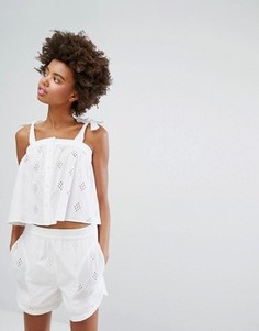 Присборенный топ с завязками на плечах и вышивкой Monki - Белый