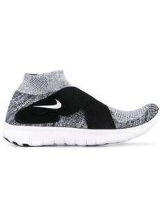 кроссовки с эластичными ремешками Nike