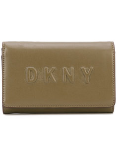 кошелек с тисненым логотипом DKNY