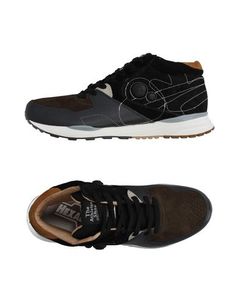 Низкие кеды и кроссовки Reebok