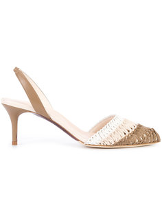 Clemence pumps Oscar de la Renta