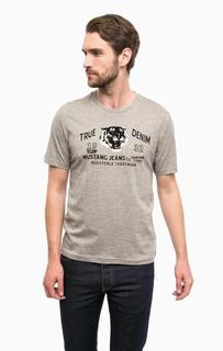 Серая футболка с нашивками Mustang
