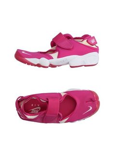 Низкие кеды и кроссовки Nike