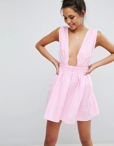 Пляжное короткое приталенное платье из легкой жатой ткани ASOS - Розовый