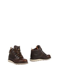 Полусапоги и высокие ботинки DVS Shoe Company