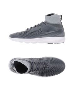Низкие кеды и кроссовки Nike