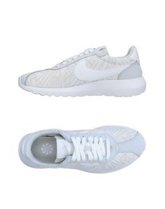 Низкие кеды и кроссовки Nike