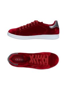 Низкие кеды и кроссовки Guess