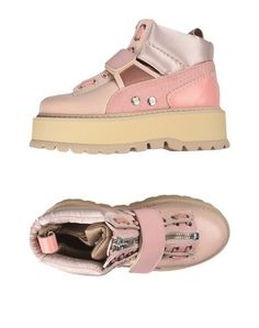Высокие кеды и кроссовки Rihanna x Puma