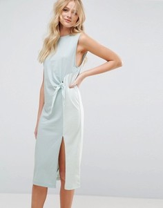 Платье миди в стиле колор блок без рукавов с необработанными краями и завязкой ASOS - Зеленый