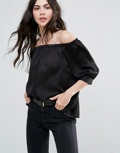 Блузка с открытым плечом Vero Moda - Черный