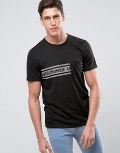 Черная футболка с принтом и карманом на груди Abercrombie &amp; Fitch - Черный
