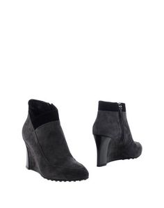 Полусапоги и высокие ботинки Tod`S