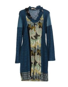 Короткое платье Sathya