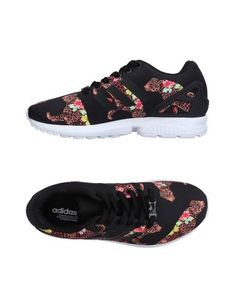Низкие кеды и кроссовки Adidas