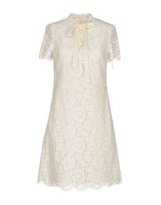Короткое платье Valentino