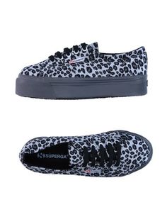 Низкие кеды и кроссовки Superga