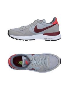 Низкие кеды и кроссовки Nike