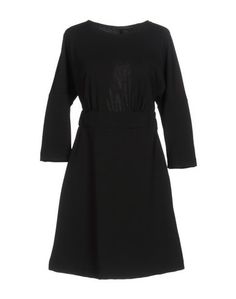 Короткое платье Silvian Heach
