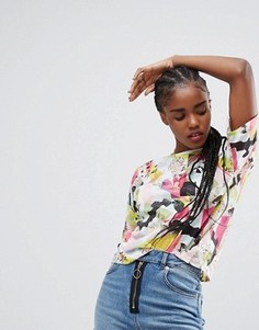 Футболка с присборенными рукавами и принтом ASOS - Мульти