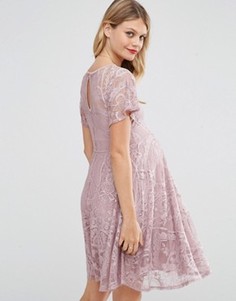 Короткое приталенное кружевное платье с расклешенными рукавами ASOS Maternity TALL - Розовый
