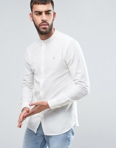 Облегающая оксфордская рубашка бежевого цвета с воротником с застежкой на пуговицах Farah Cliffords - Белый